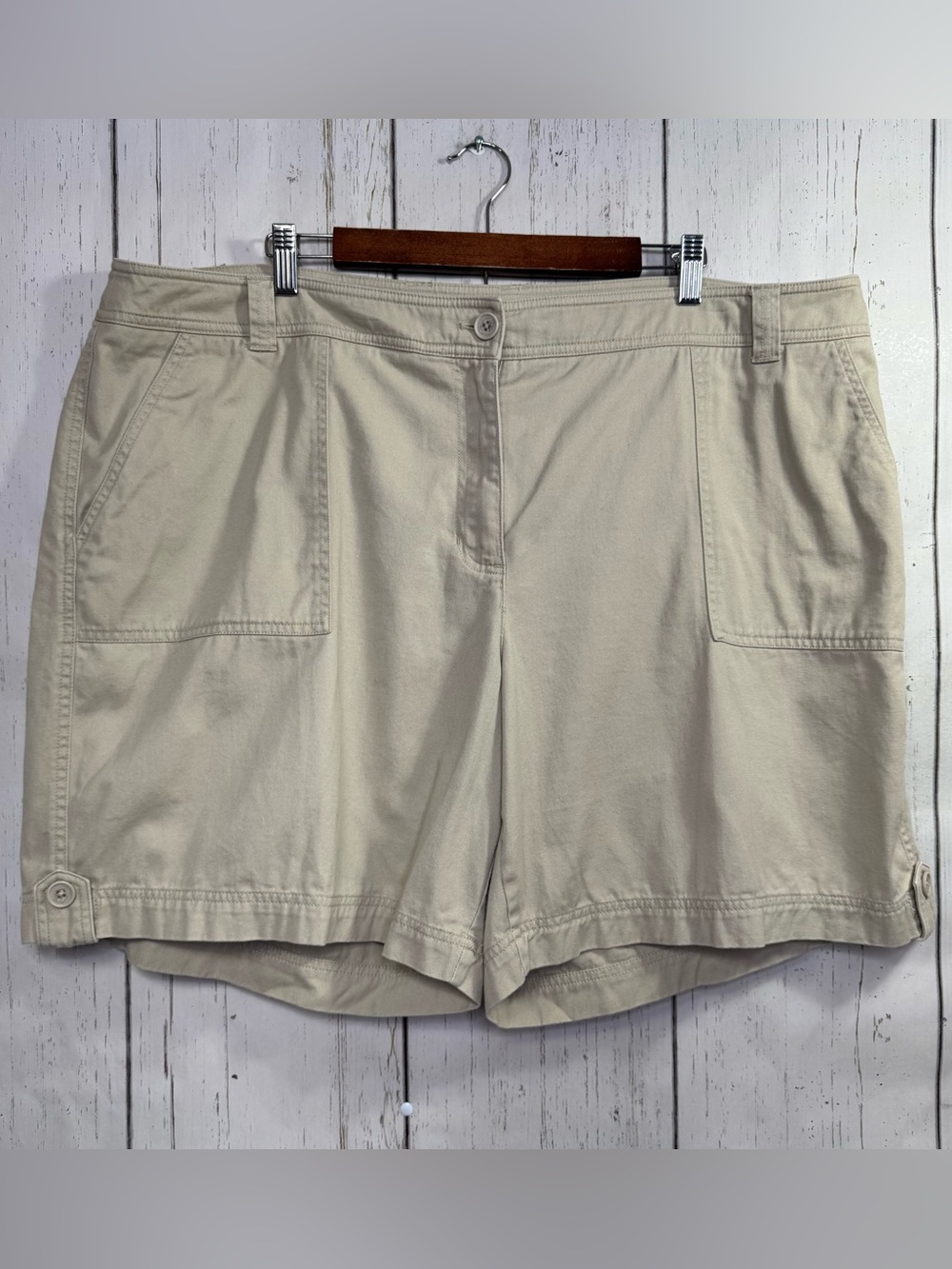 Jones New York Woman Tan Cotton Utility Shorts Casual Summer Coastal Size 22W